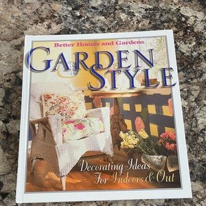 Better Homes and Garden Garden Style Hardcover Book